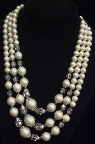 1940s – Forties Necklaces Jewelry for Womens - American Costumes Las Vegas
