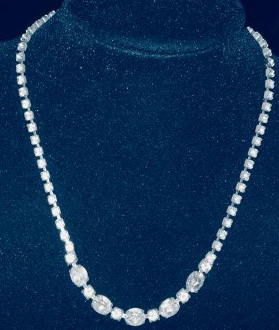 1940s – Forties Necklaces Jewelry for Womens - American Costumes Las Vegas