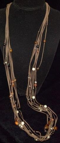 1960s – Sixties Necklaces and Bracelets Jewelry for Womens - American Costumes Las Vegas