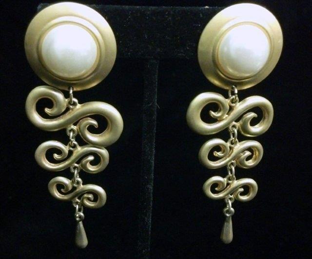 Renaissance Medieval Necklaces, Earrings, Bracelets Jewelry for Womens - American Costumes Las Vegas